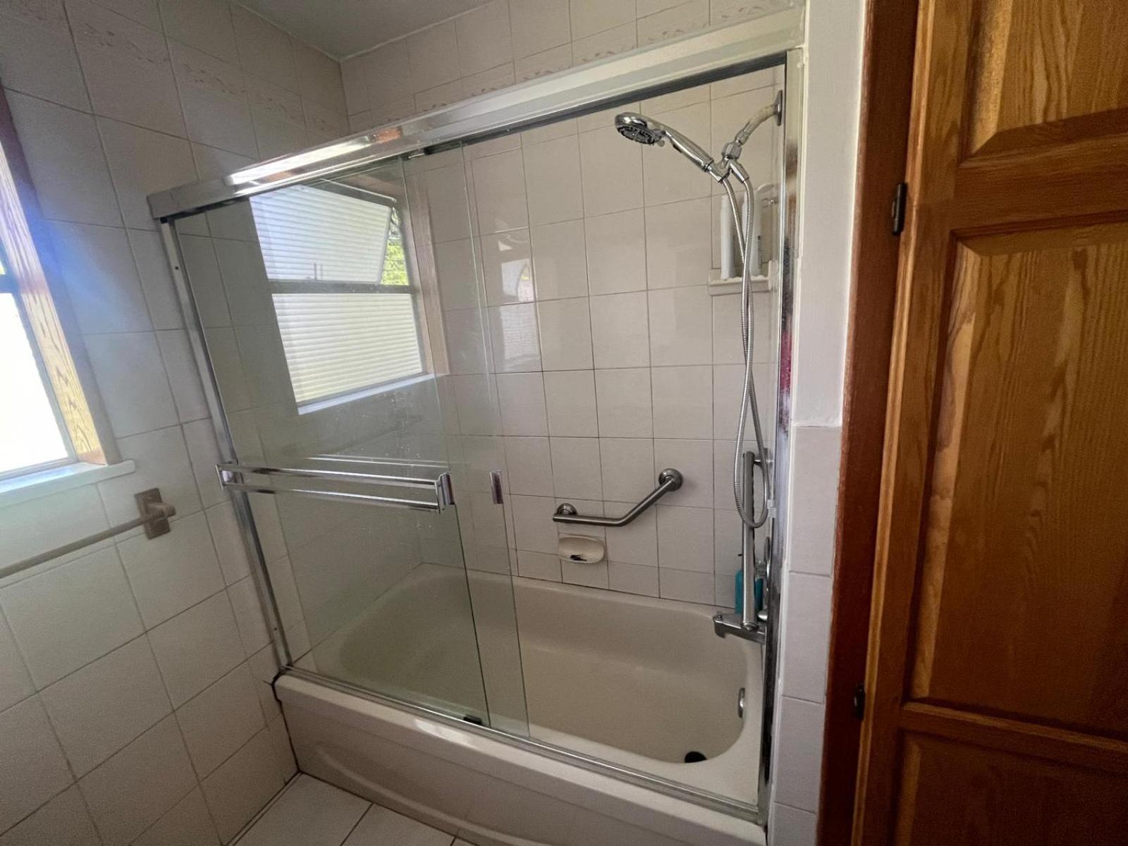 Cosy Romantic Stay In Surrey- Walking Distance From Guildford Town Centre Esterno foto